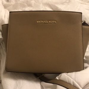 Michael Kors cross body bag